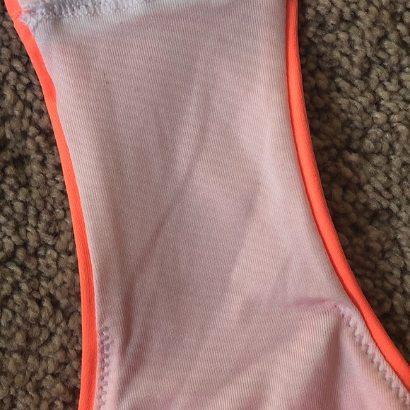 Vs pink bikini bottom - size medium - Picture 7 of 11